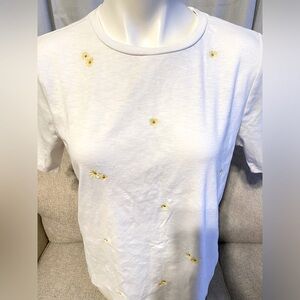 White sunflower top 🌻